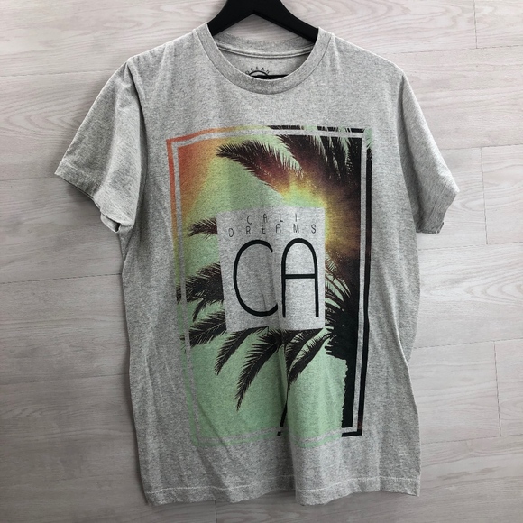 Ocean Current Other - Ocean Current Men's Short Sleeve T-Shirt Size M